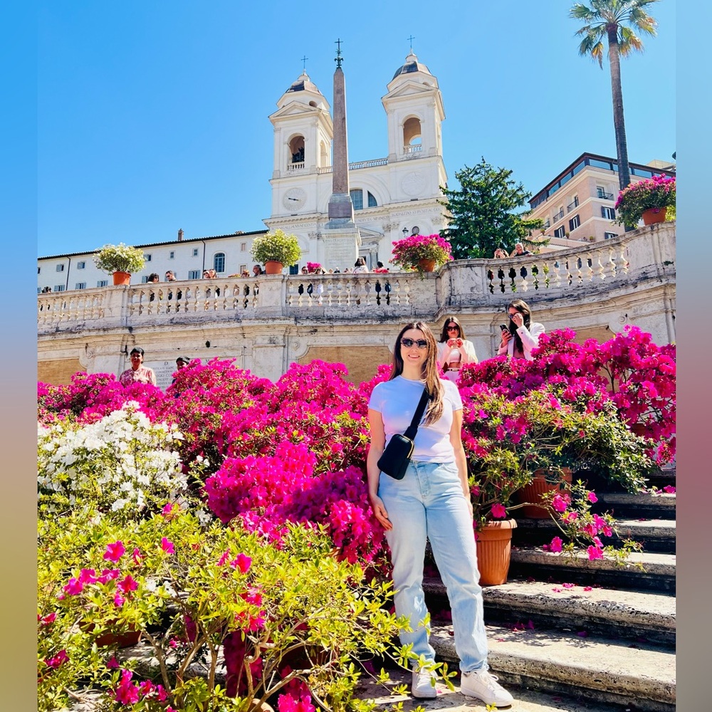 Meet your Posher, Ali